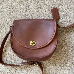 Vintage Coach British Tan Crossbody